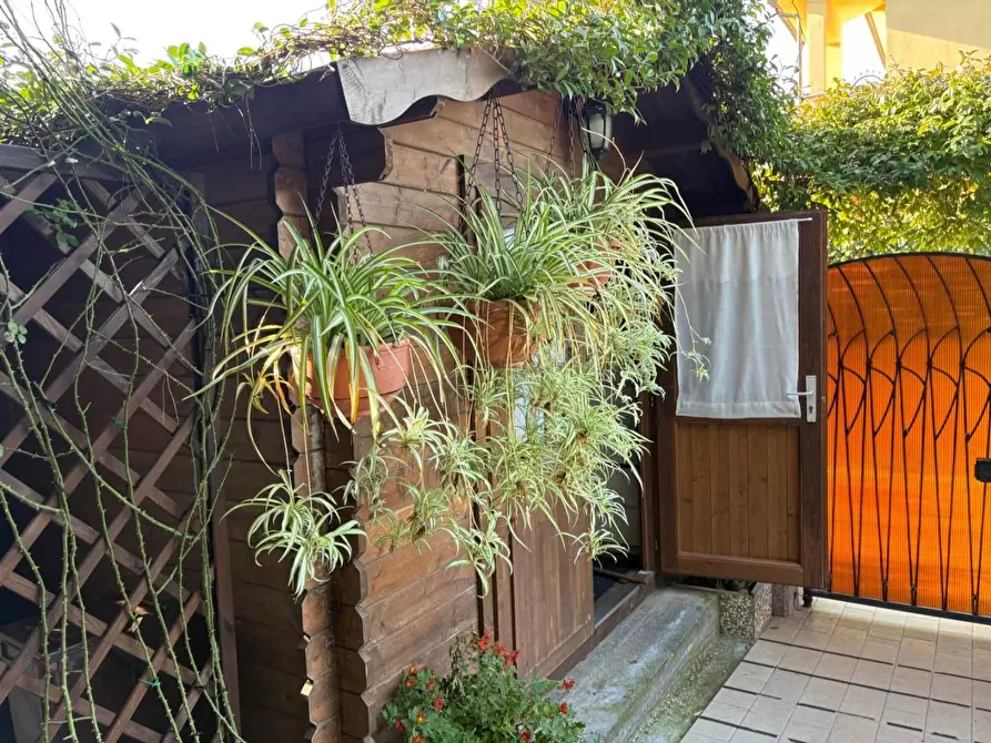 Immagine 18 di Casa semindipendente in vendita  a Collesalvetti