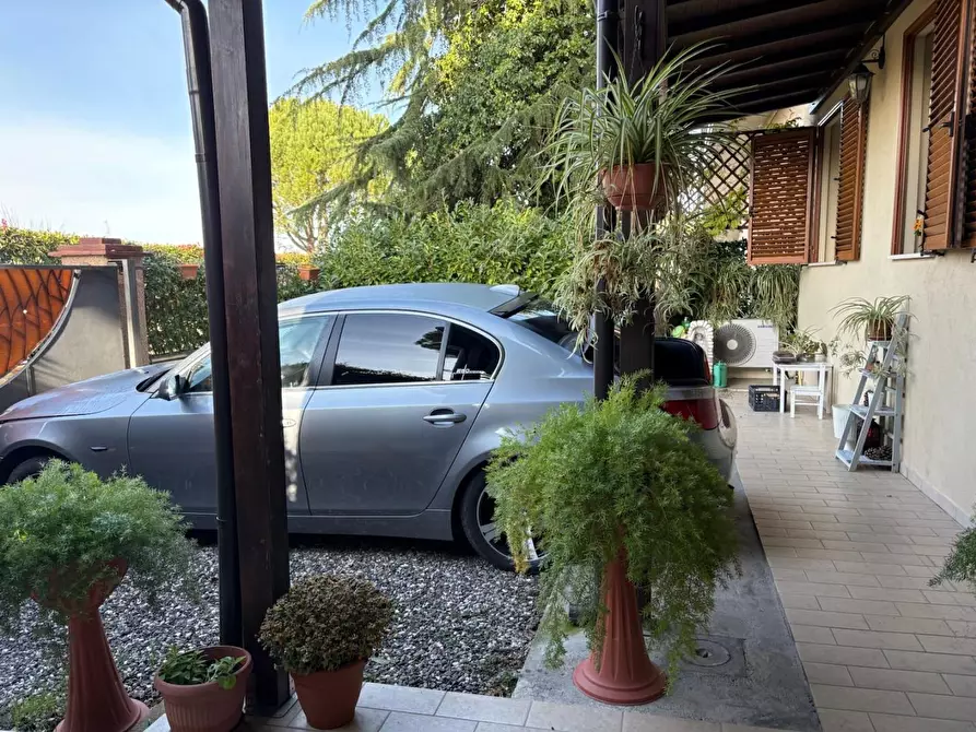 Immagine 25 di Casa semindipendente in vendita  a Collesalvetti