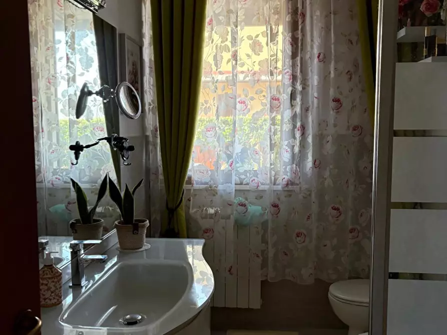 Immagine 20 di Casa semindipendente in vendita  a Collesalvetti