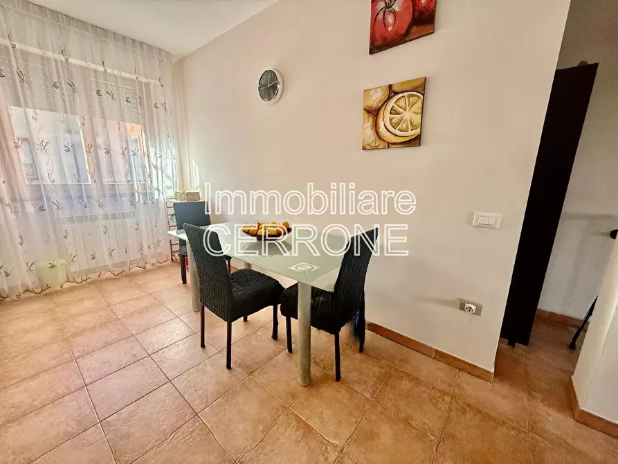 Immagine 3 di Appartamento in vendita  a Cecina