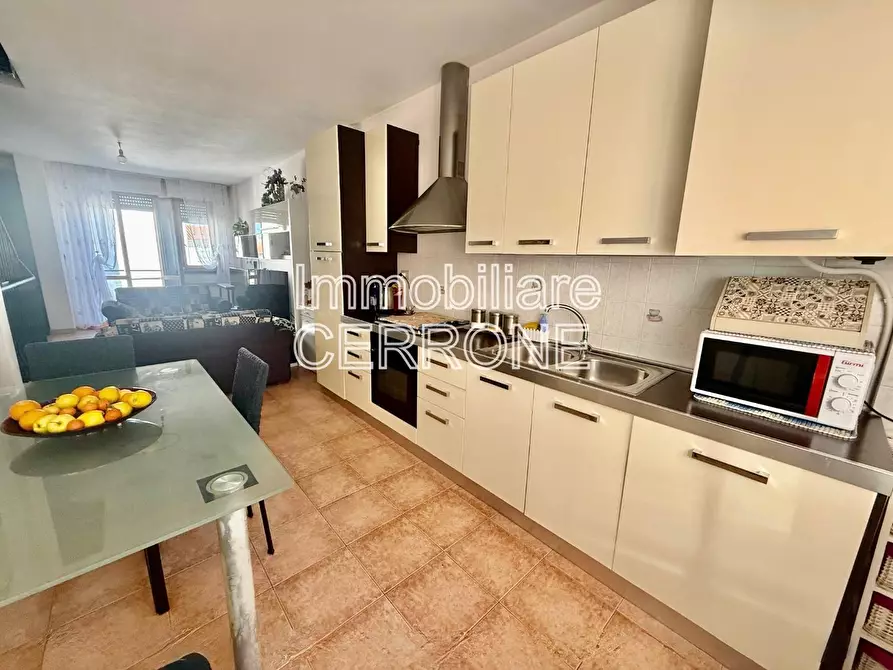 Immagine 4 di Appartamento in vendita  a Cecina