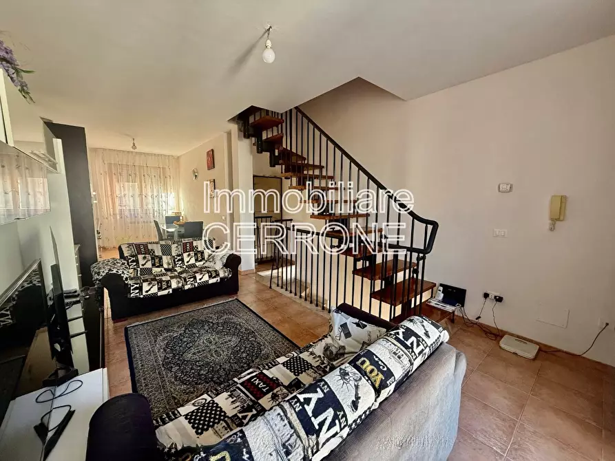 Immagine 8 di Appartamento in vendita  a Cecina