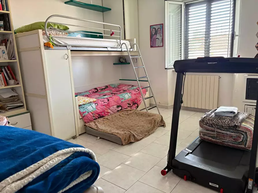 Immagine 18 di Appartamento in vendita  a Livorno