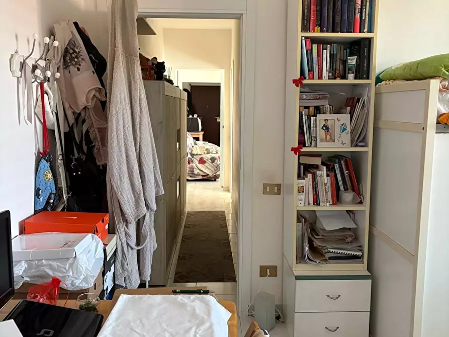 Immagine 17 di Appartamento in vendita  a Livorno