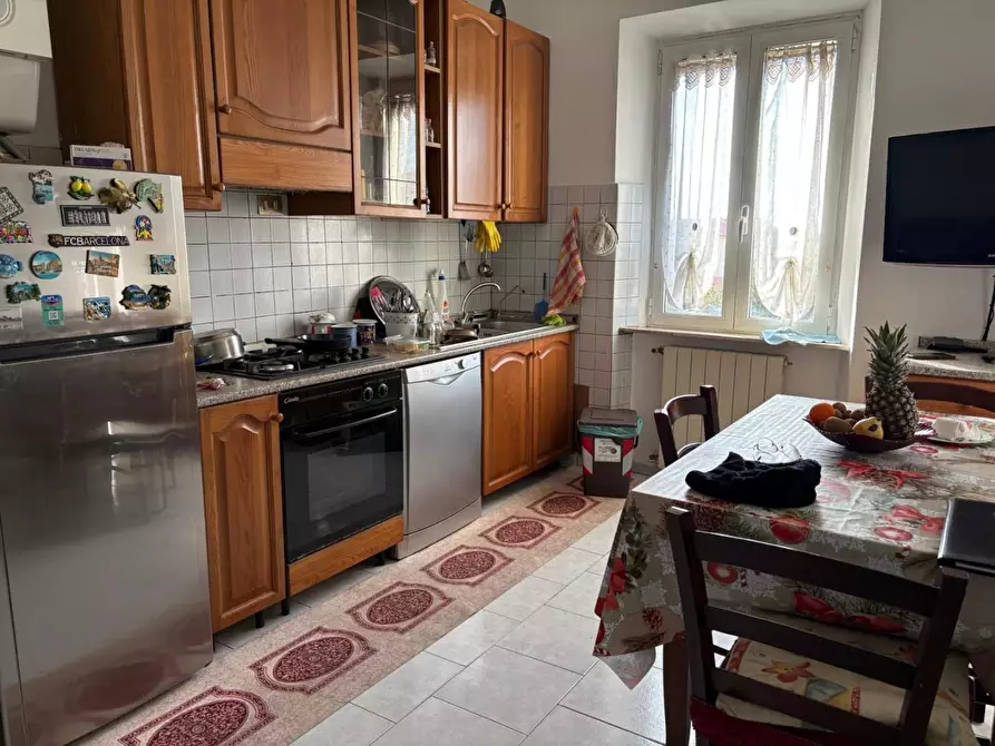 Immagine 9 di Appartamento in vendita  a Livorno