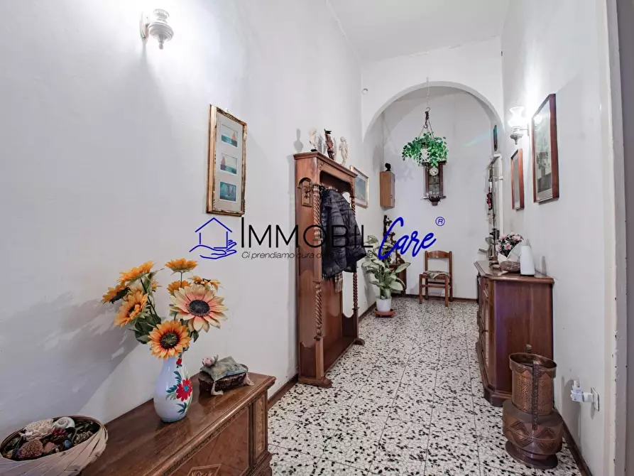 Immagine 9 di Appartamento in vendita  a Livorno