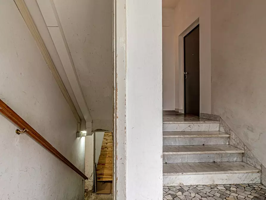 Immagine 51 di Appartamento in vendita  a Vinci