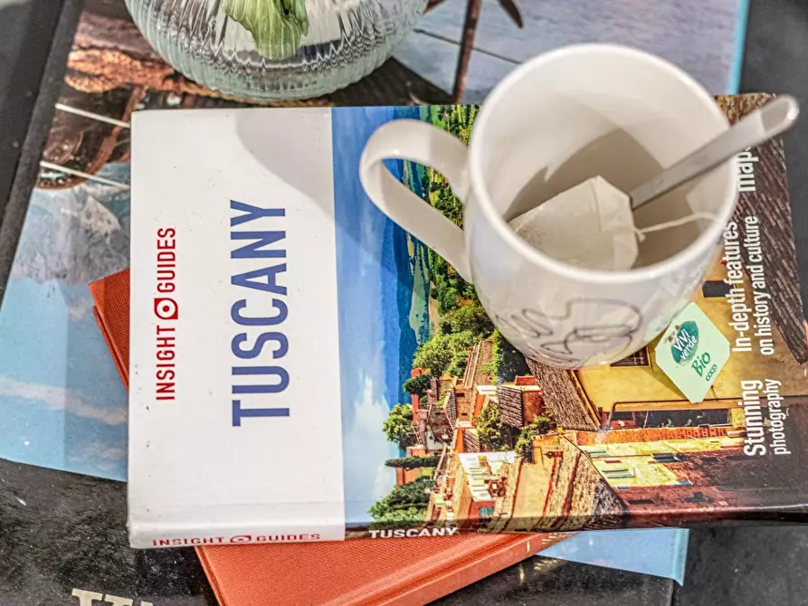 Immagine 8 di Appartamento in vendita  a Vinci