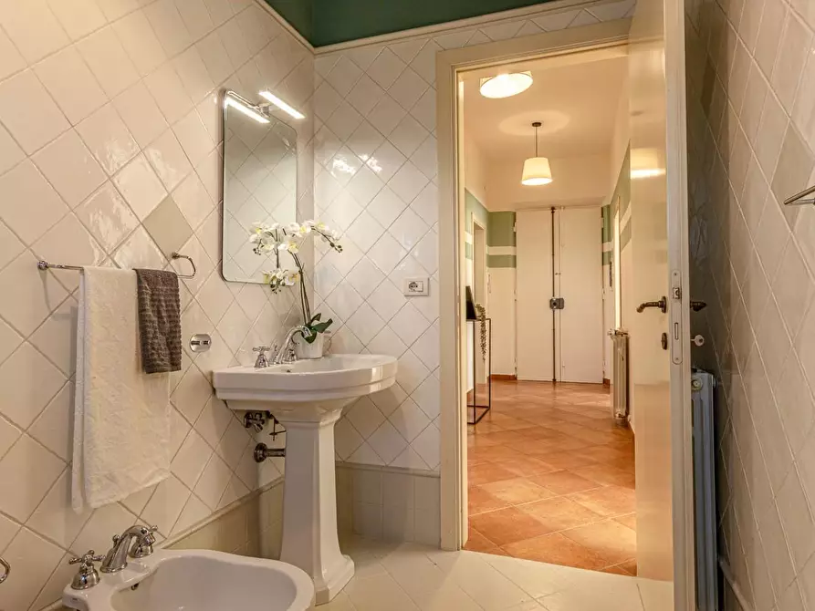 Immagine 25 di Appartamento in vendita  a Vinci