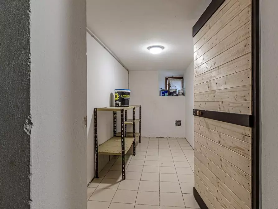 Immagine 55 di Appartamento in vendita  a Vinci