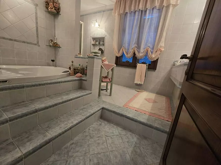 Immagine 42 di Casa indipendente in vendita  a Cerreto Guidi