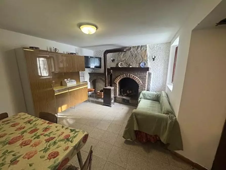 Immagine 23 di Terratetto in vendita  a Vernasca