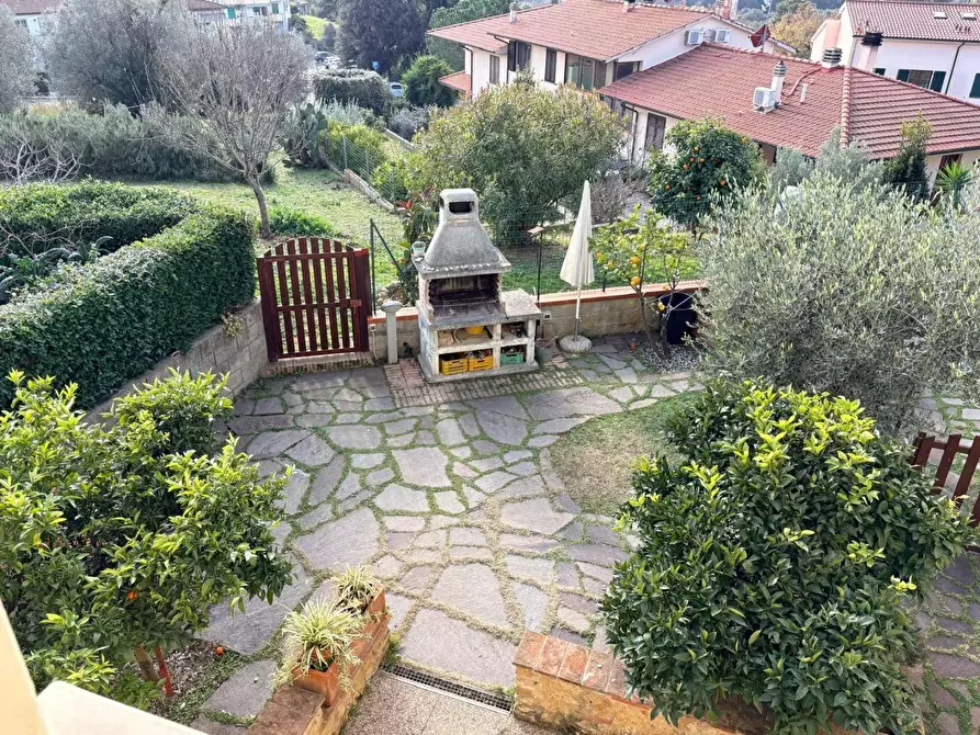 Immagine 39 di Terratetto in vendita  a Bibbona