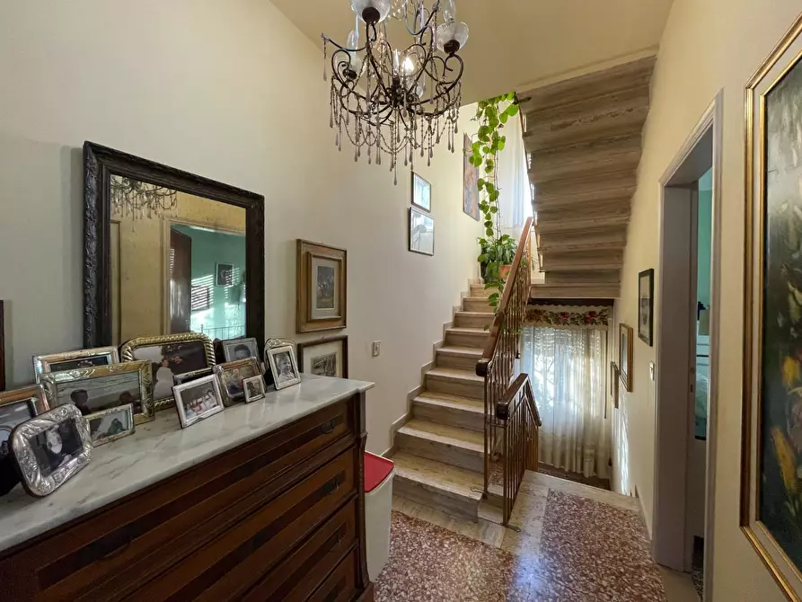 Immagine 19 di Porzione di casa in vendita  a Capannori