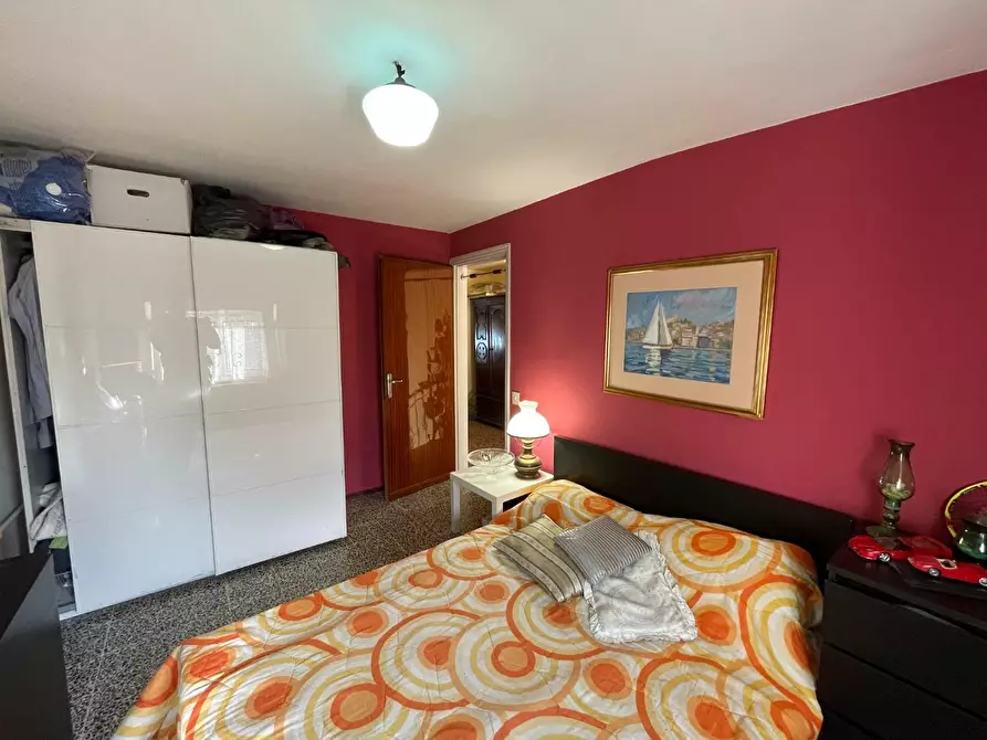 Immagine 10 di Porzione di casa in vendita  a Capannori