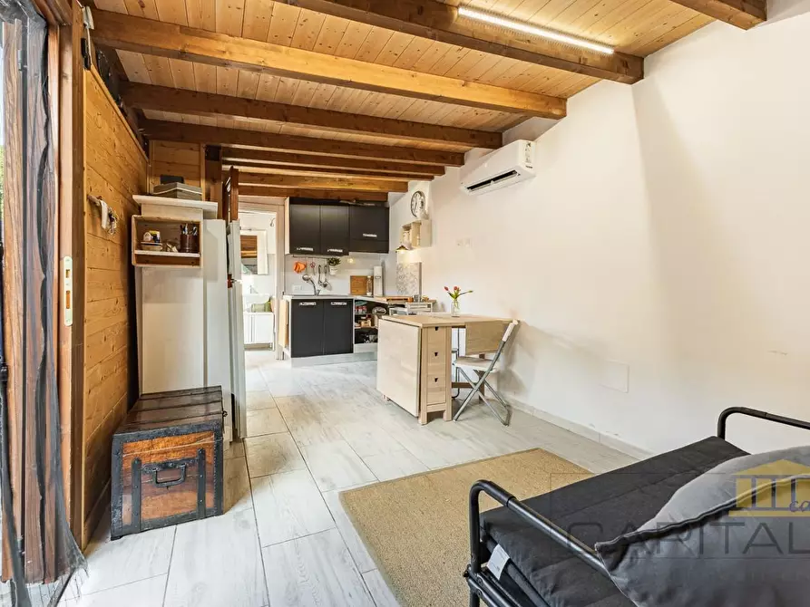 Immagine 6 di Villa in vendita  a Pisa