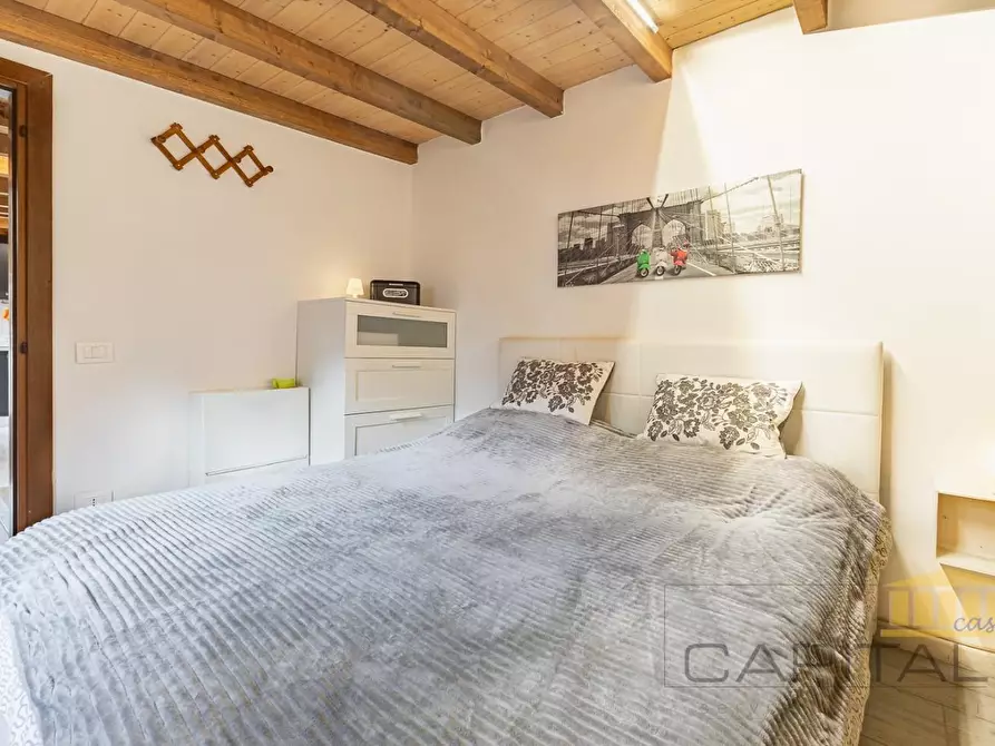 Immagine 9 di Villa in vendita  a Pisa