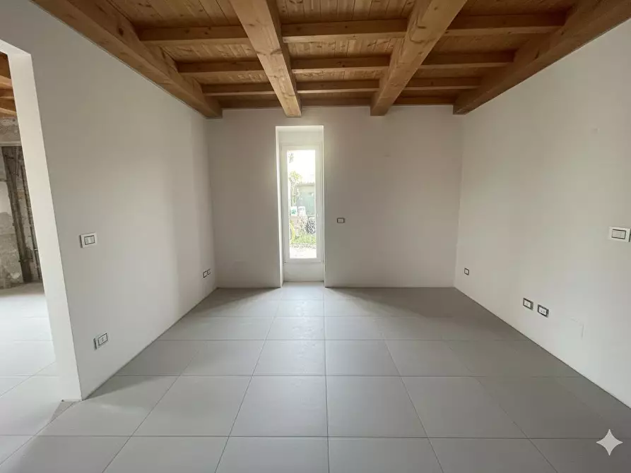 Immagine 11 di Terratetto in vendita  a Ponsacco