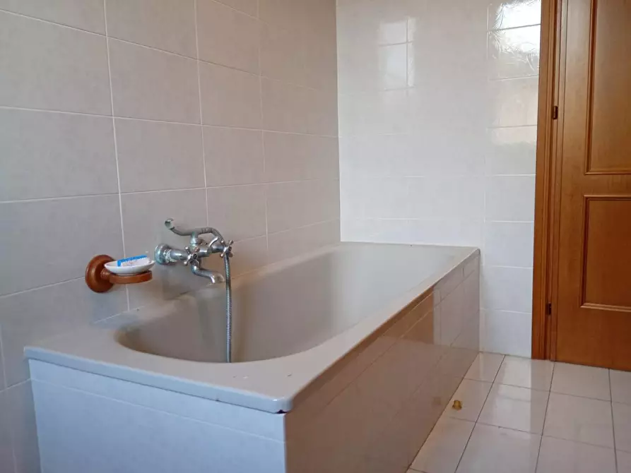 Immagine 7 di Casa bifamiliare in vendita  a Montopoli In Val D'arno