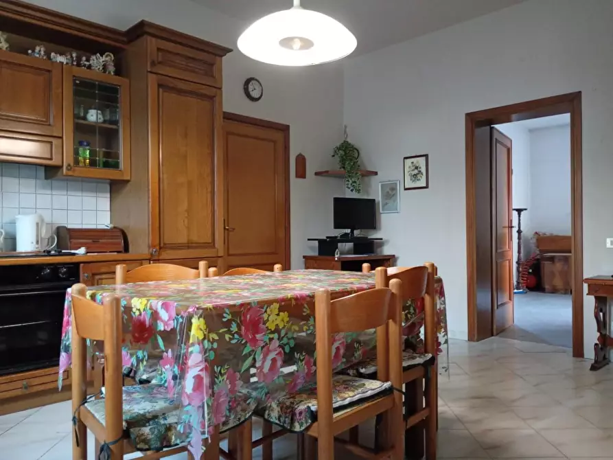 Immagine 5 di Casa bifamiliare in vendita  a Montopoli In Val D'arno