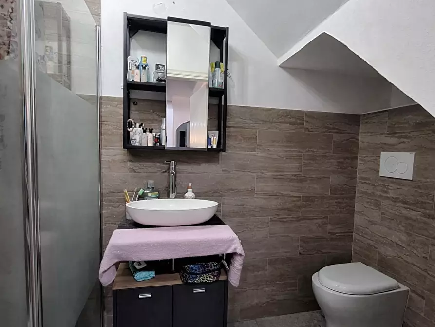 Immagine 15 di Terratetto in vendita  a Cascina