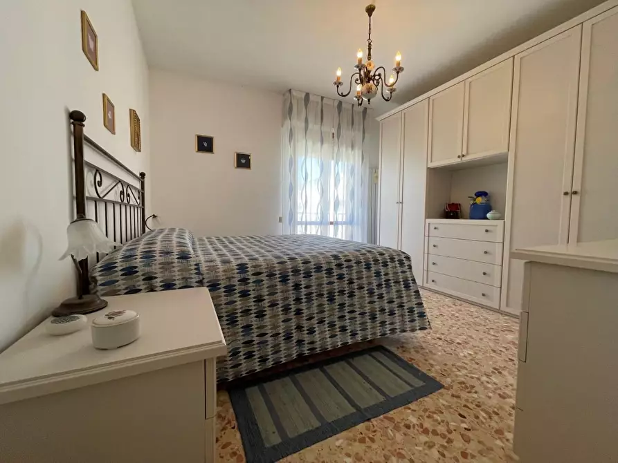 Immagine 14 di Appartamento in vendita  a Pisa