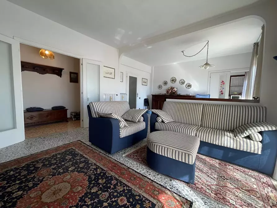 Immagine 21 di Appartamento in vendita  a Pisa