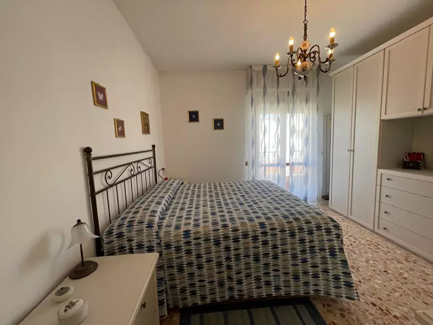 Immagine 16 di Appartamento in vendita  a Pisa