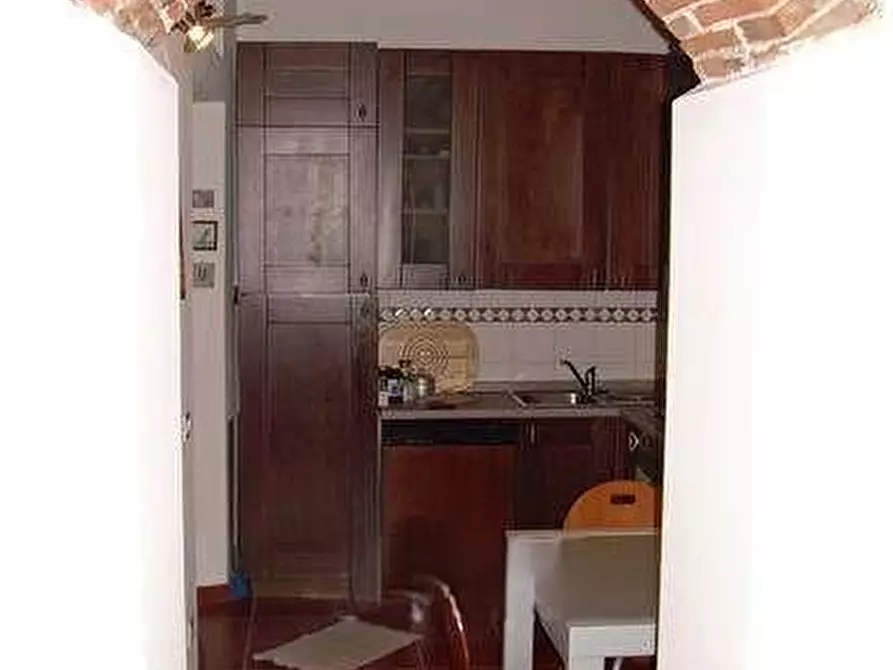 Immagine 5 di Appartamento in vendita  a Pisa