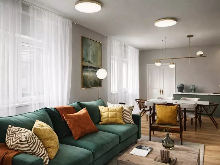 Immagine 2 di Villa in vendita  a Lucca