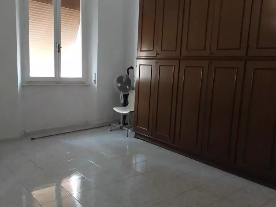 Immagine 13 di Appartamento in vendita  a Livorno