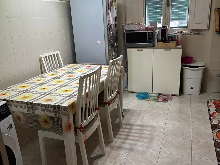 Immagine 3 di Appartamento in vendita  a Livorno