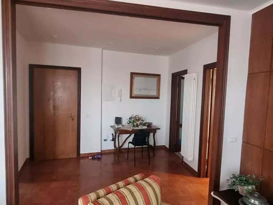 Immagine 12 di Mansarda in affitto  a Pisa