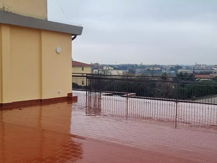 Immagine 23 di Mansarda in affitto  a Pisa
