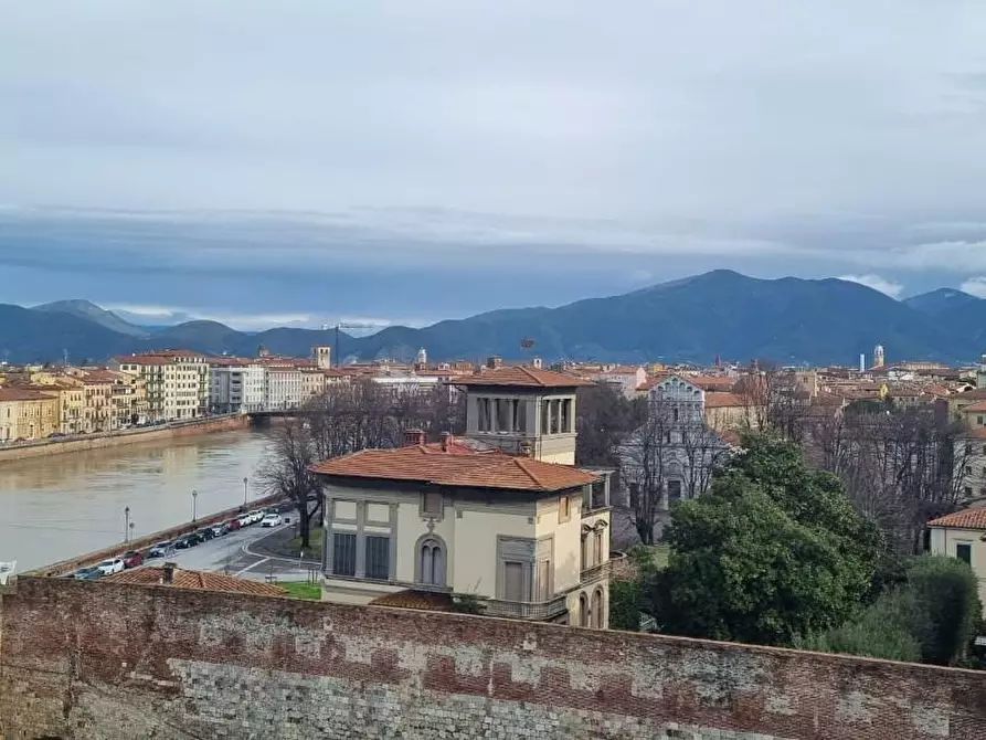 Immagine 34 di Mansarda in affitto  a Pisa