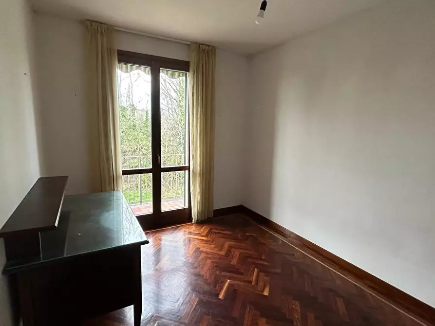 Immagine 18 di Casa indipendente in vendita  a San Giuliano Terme