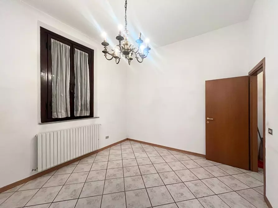 Immagine 13 di Appartamento in vendita  a Montopoli In Val D'arno