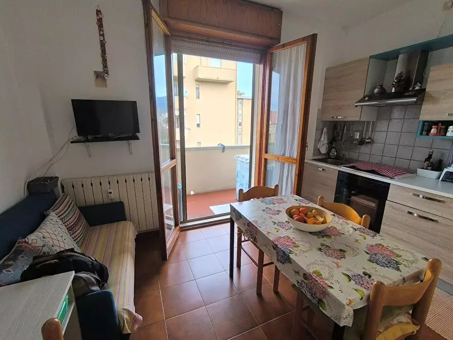 Immagine 2 di Appartamento in vendita  a Pisa