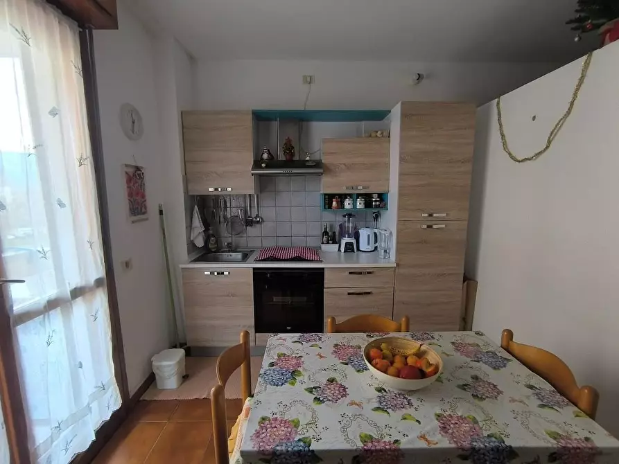 Immagine 1 di Appartamento in vendita  a Pisa