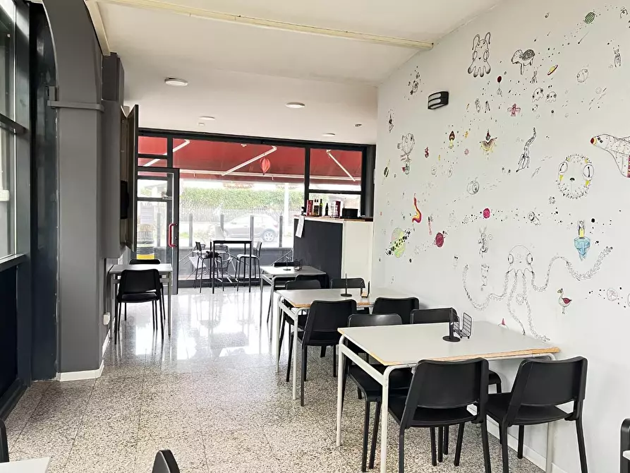 Immagine 12 di Bar / Ristorante in vendita  a Massa