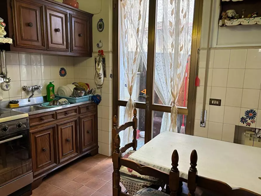 Immagine 3 di Villetta a schiera in vendita  a Viareggio