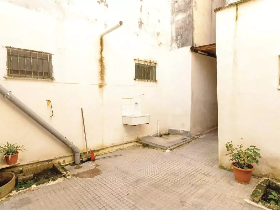 Immagine 7 di Appartamento in vendita  a Lecce