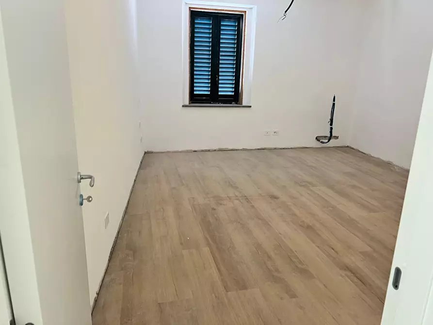 Immagine 22 di Ufficio in affitto  a Montelupo Fiorentino