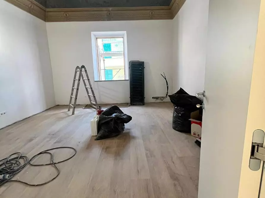 Immagine 26 di Ufficio in affitto  a Montelupo Fiorentino