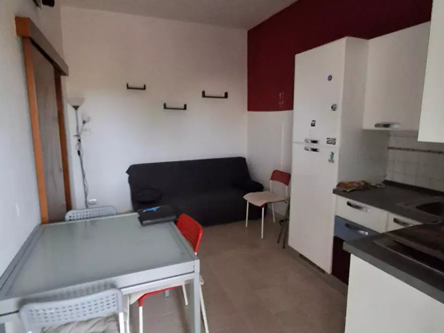 Immagine 4 di Appartamento in vendita  a Livorno