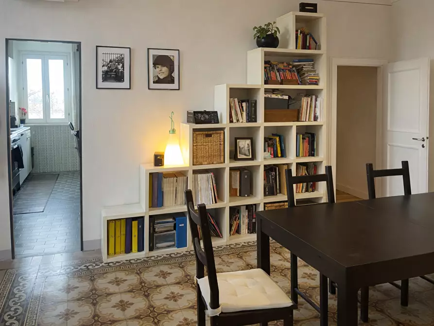 Immagine 4 di Appartamento in vendita  a Lucca