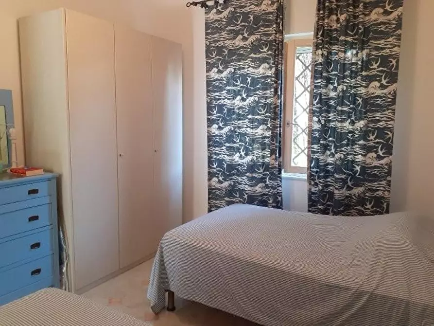 Immagine 31 di Appartamento in vendita  a Massa