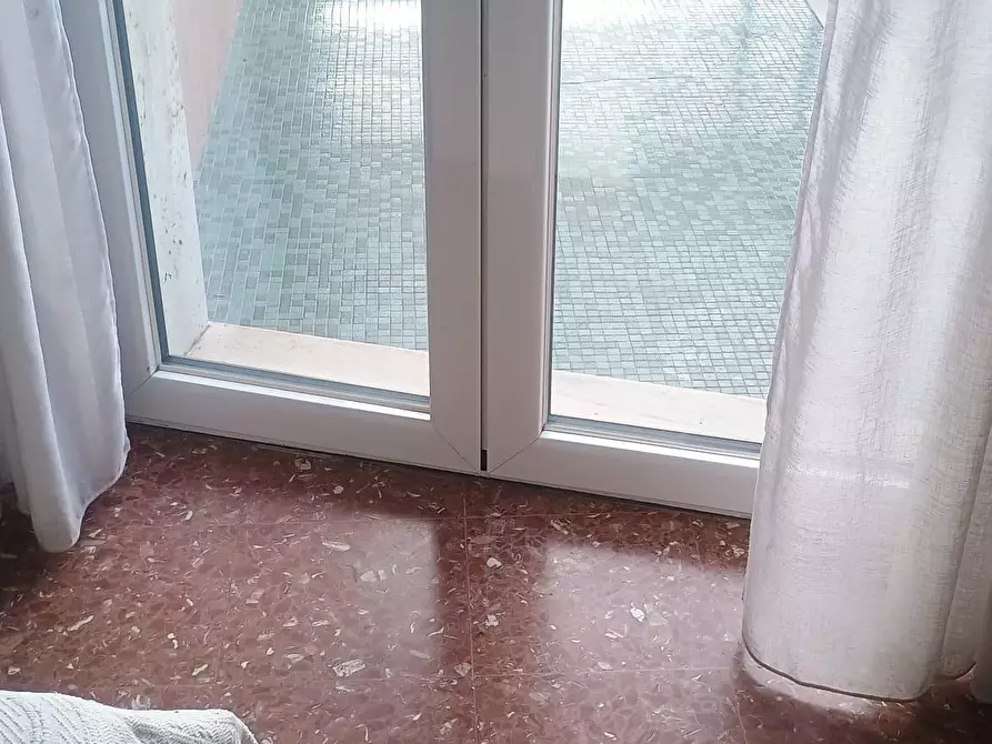 Immagine 53 di Appartamento in vendita  a Viareggio