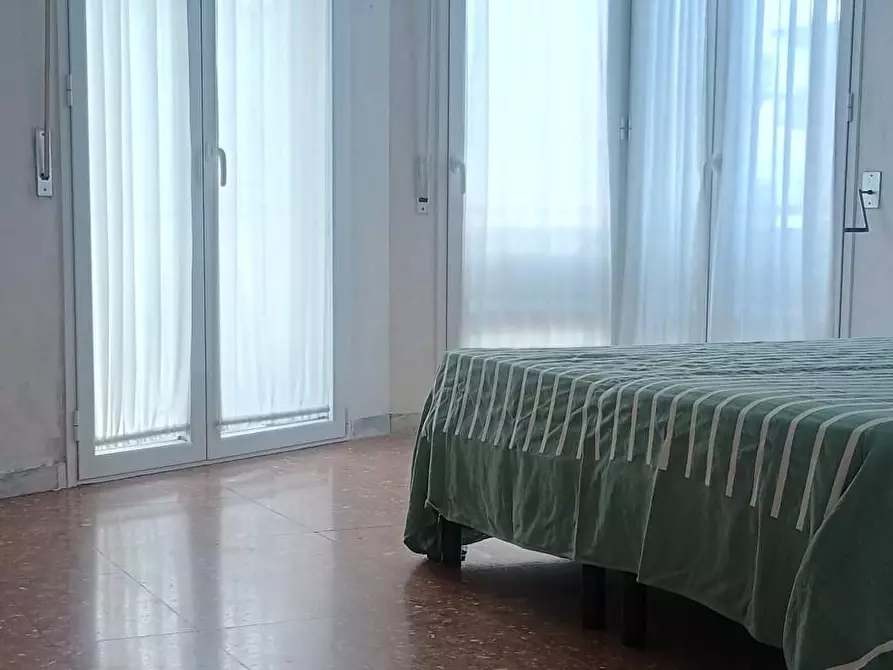 Immagine 35 di Appartamento in vendita  a Viareggio