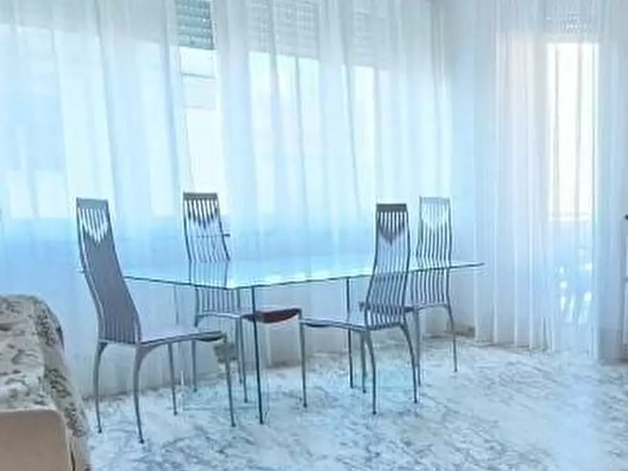 Immagine 5 di Appartamento in vendita  a Viareggio